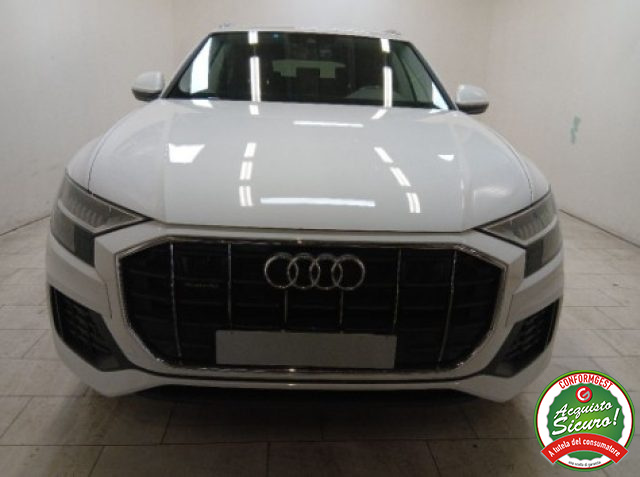 AUDI Q8 usata, con Airbag