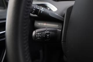 PEUGEOT 2008 usata, con Touch screen
