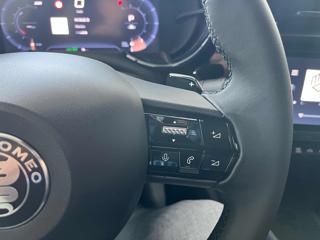 ALFA ROMEO Junior usata, con Touch screen