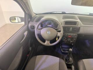 FIAT Punto usata 11