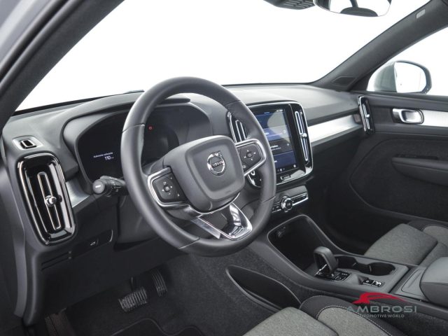 VOLVO XC40 usata 7