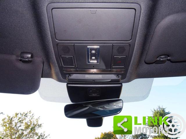 JAGUAR E-Pace usata 9