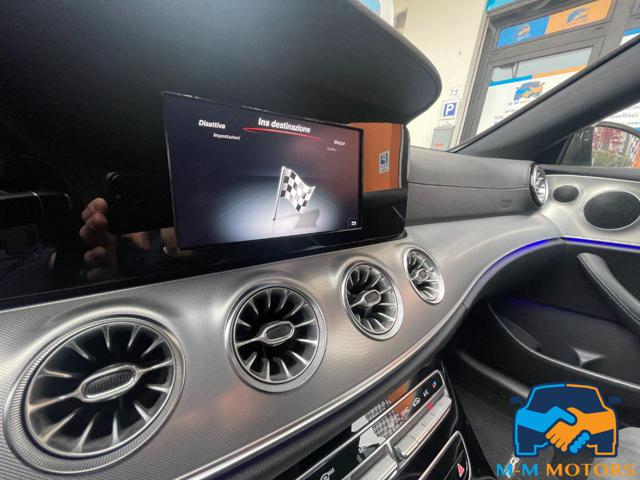 MERCEDES-BENZ E 220 usata, con Fari full-led