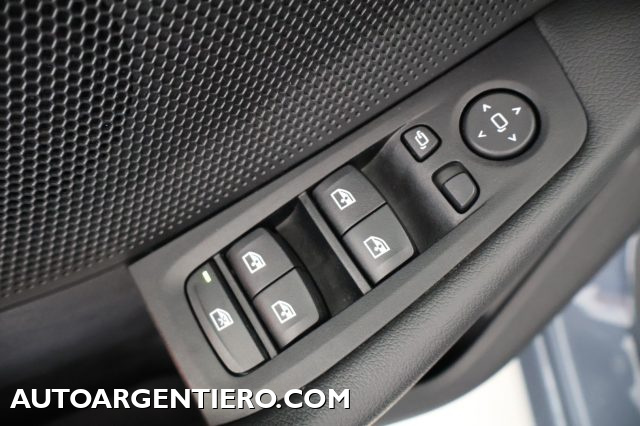 BMW 218 usata, con Boardcomputer