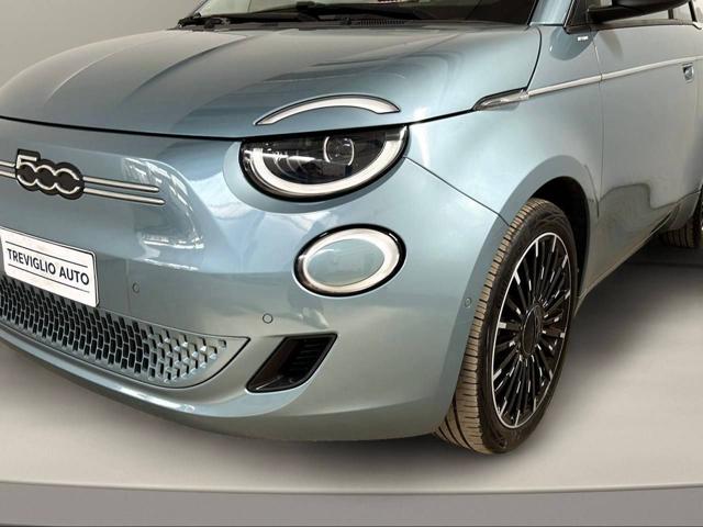 FIAT 500e usata, con Autoradio digitale