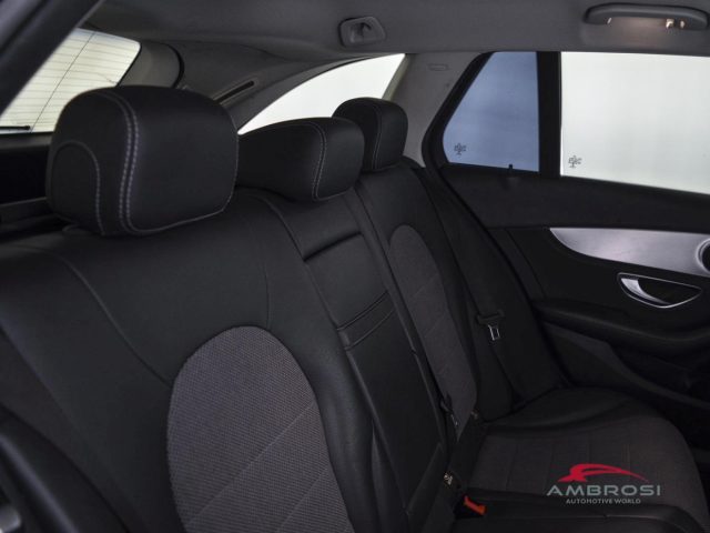 MERCEDES-BENZ C 220 usata 10