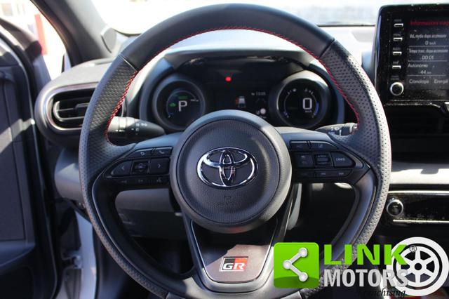 TOYOTA Yaris usata, con Servosterzo