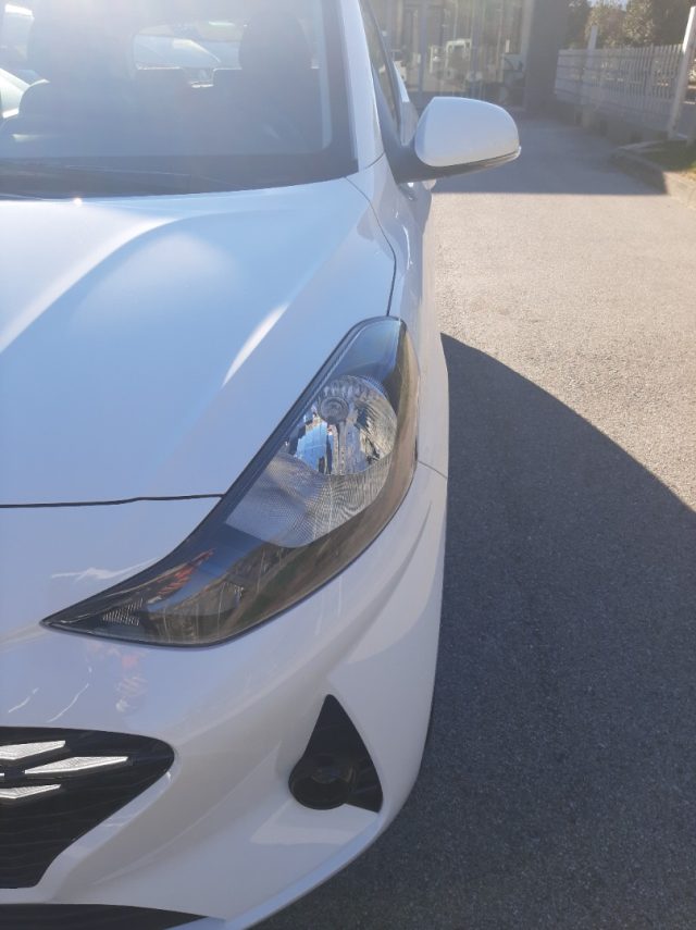 HYUNDAI i10 usata, con Airbag laterali