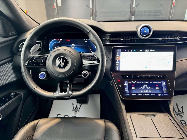 MASERATI Grecale usata, con USB