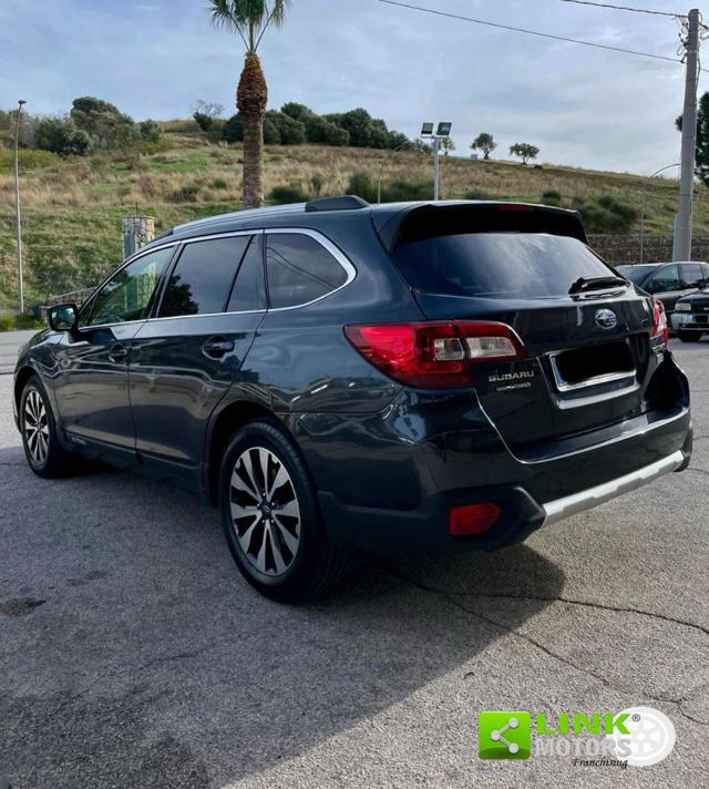 SUBARU OUTBACK usata, con ESP