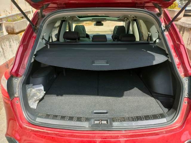 NISSAN Qashqai+2 usata, con Controllo automatico clima