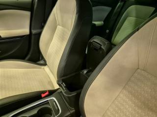 OPEL Astra usata, con Sensori di parcheggio anteriori