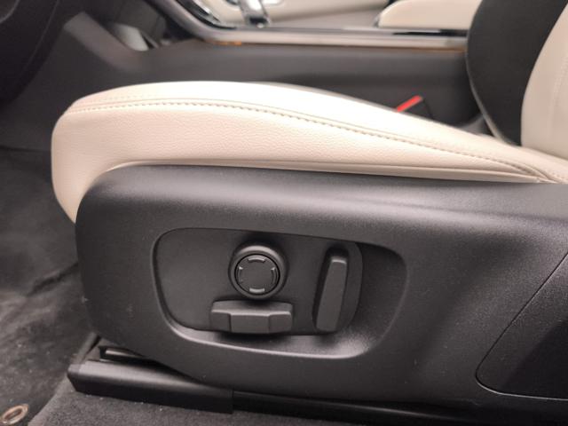 LAND ROVER Range Rover Velar usata, con Trazione integrale