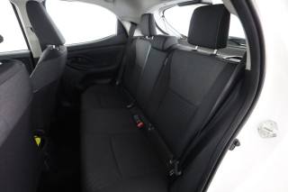 TOYOTA Yaris usata 3