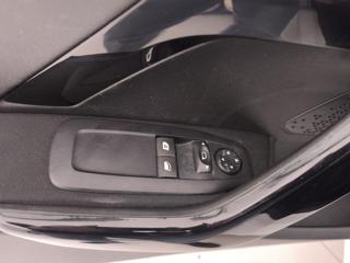 PEUGEOT 208 usata, con Autoradio digitale