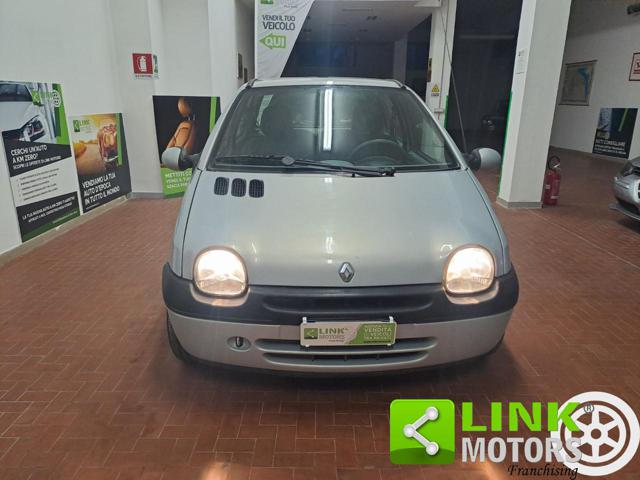 RENAULT Twingo usata, con Airbag