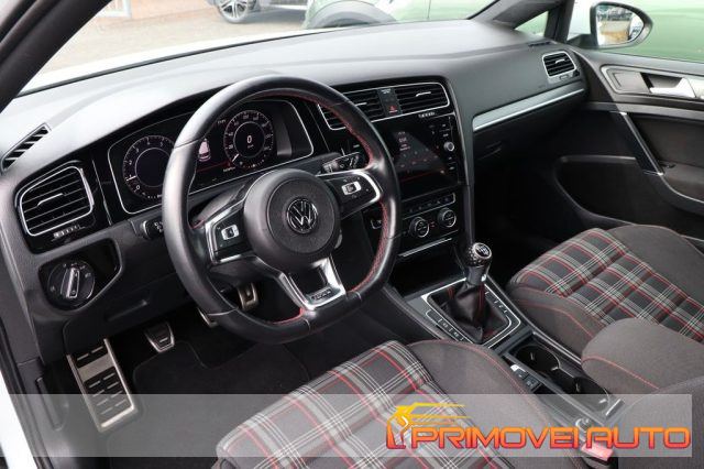 VOLKSWAGEN Golf GTI usata, con Airbag