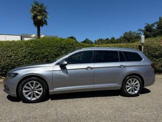 VOLKSWAGEN Passat Variant usata, con Boardcomputer