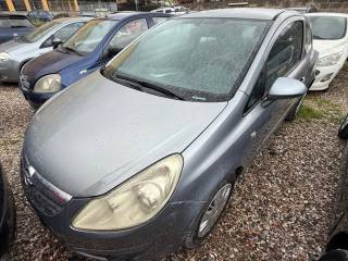 OPEL Corsa usata, con Airbag