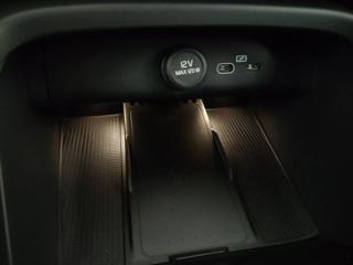 VOLVO XC40 usata, con Autoradio digitale