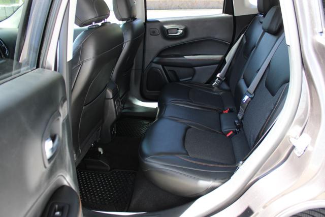 JEEP Compass usata, con Controllo automatico clima