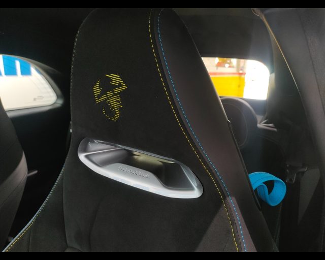 ABARTH 500e usata, con Assistente abbaglianti