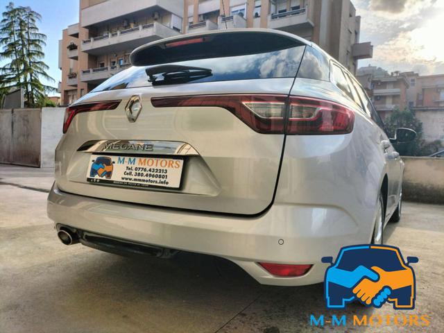 RENAULT Megane usata, con Sedile posteriore sdoppiato