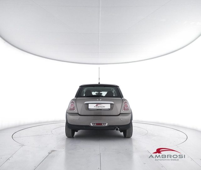 MINI One usata 5