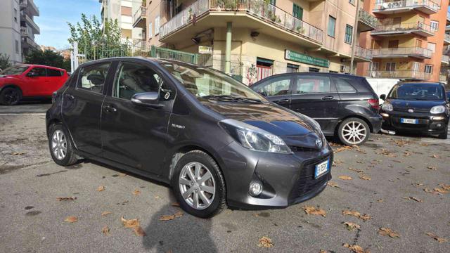 TOYOTA Yaris usata, con Airbag laterali