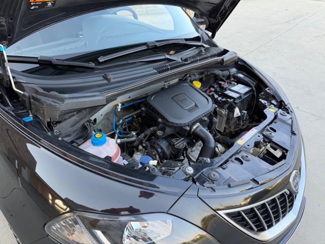 LANCIA Ypsilon usata, con Autoradio digitale