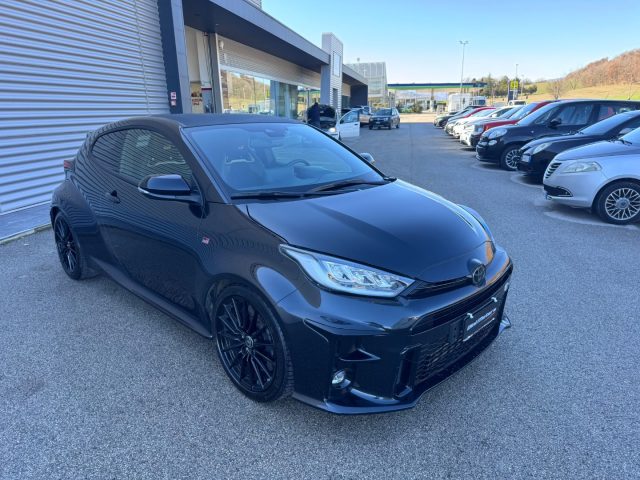 TOYOTA Yaris usata, con Airbag laterali