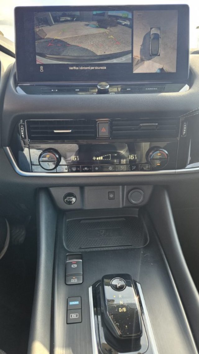 NISSAN Qashqai usata, con Vetri oscurati