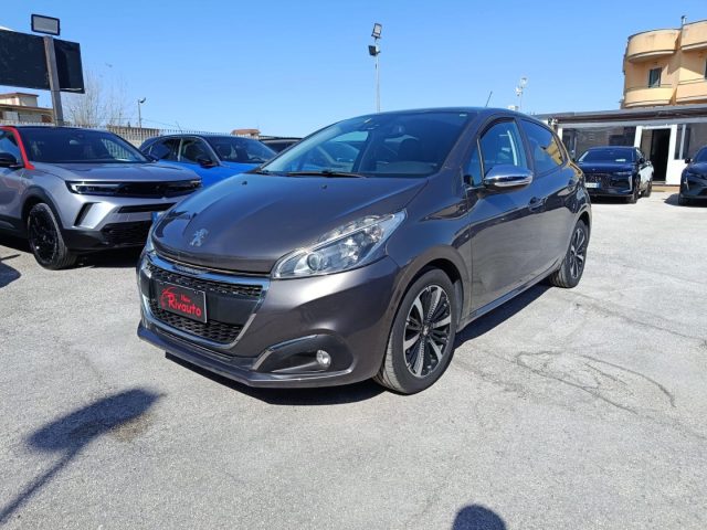 PEUGEOT 208 usata, con ABS