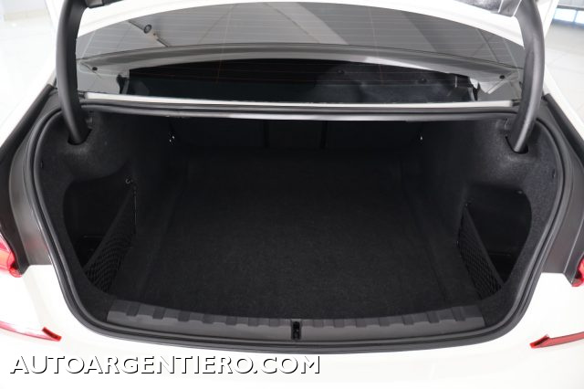 BMW 320 usata, con Monitoraggio pressione pneumatici