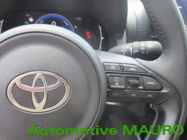 TOYOTA Yaris usata, con Fendinebbia