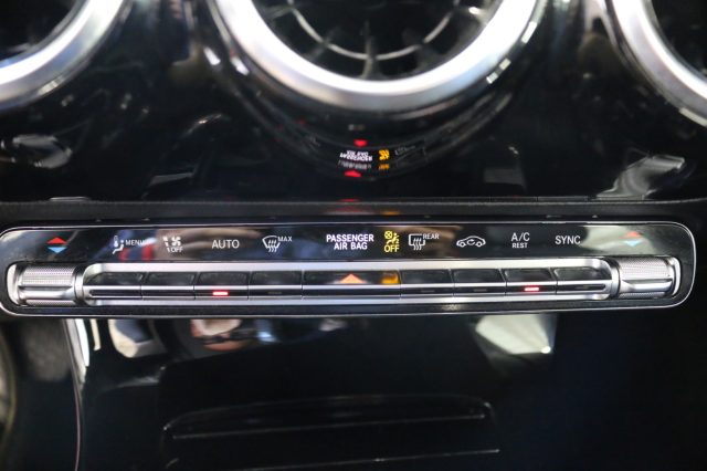 MERCEDES-BENZ CLA 200 usata 27