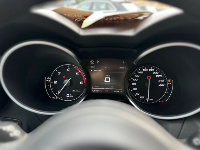ALFA ROMEO Stelvio usata, con Volante in pelle