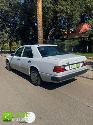 MERCEDES-BENZ 200 usata 6