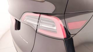 TESLA Model Y usata, con Certificato Della Batteria