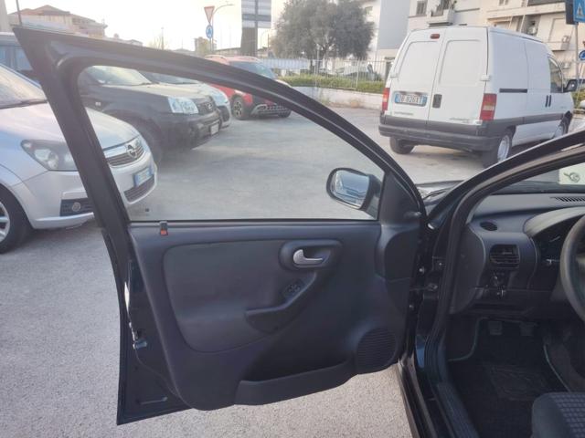 OPEL Corsa usata, con Chiusura centralizzata