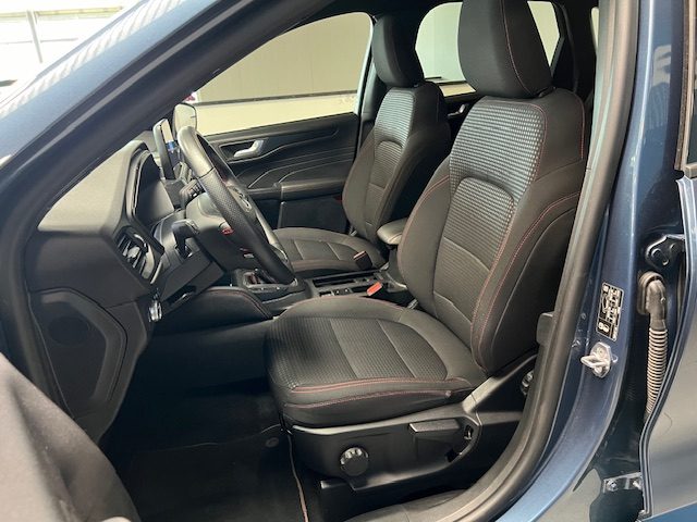 FORD Kuga usata, con Boardcomputer