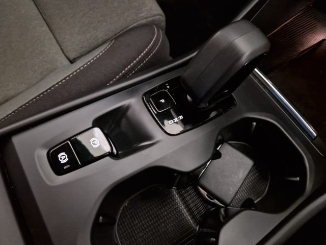 VOLVO XC40 usata, con USB