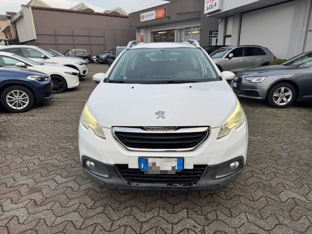 PEUGEOT 2008 usata, con Airbag