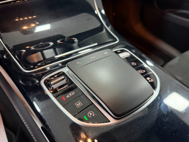 MERCEDES-BENZ GLC 220 usata, con Volante in pelle