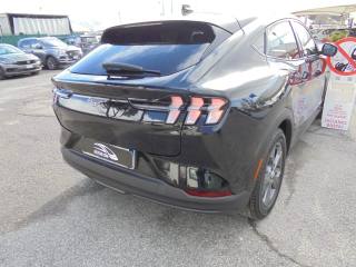 FORD Mustang Mach-E usata, con Fari LED