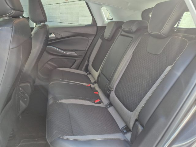 OPEL Grandland X usata, con Fendinebbia
