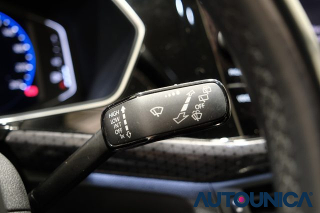 VOLKSWAGEN T-Cross usata, con Bracciolo