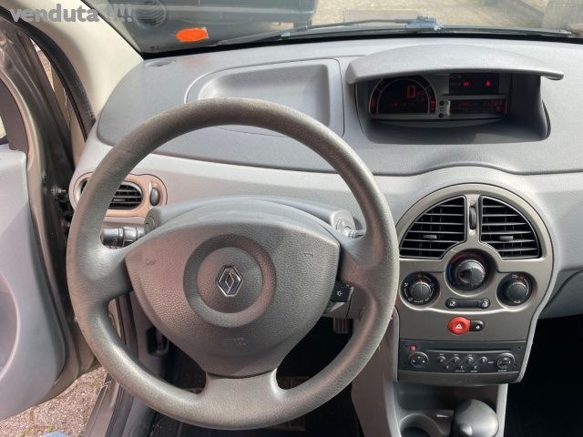 RENAULT Modus usata, con Specchietti laterali elettrici