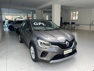 RENAULT Captur usata, con Airbag laterali