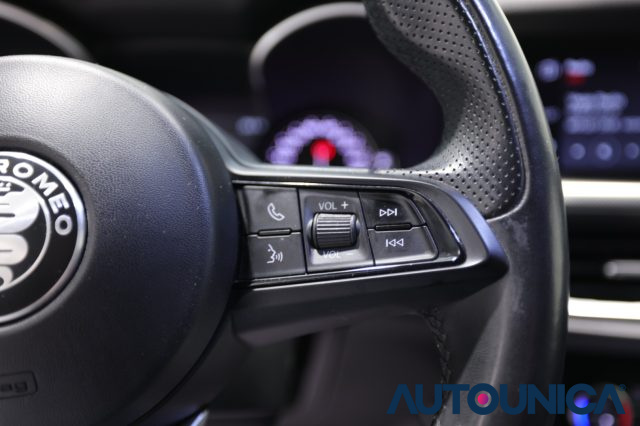 ALFA ROMEO Stelvio usata, con Volante in pelle